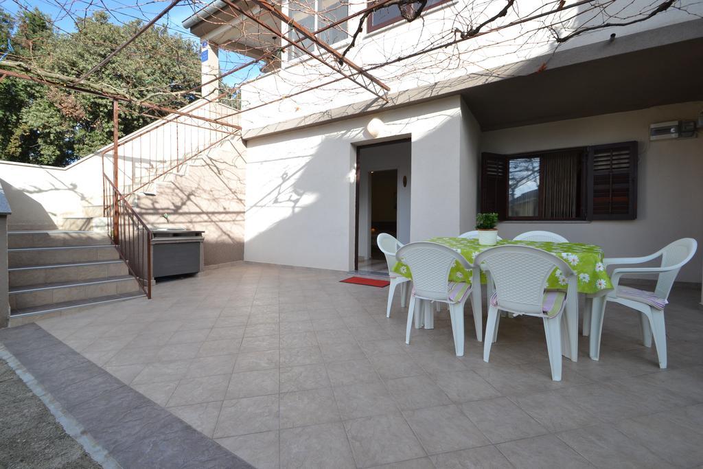 Apartments Kresan Sukošan Kültér fotó